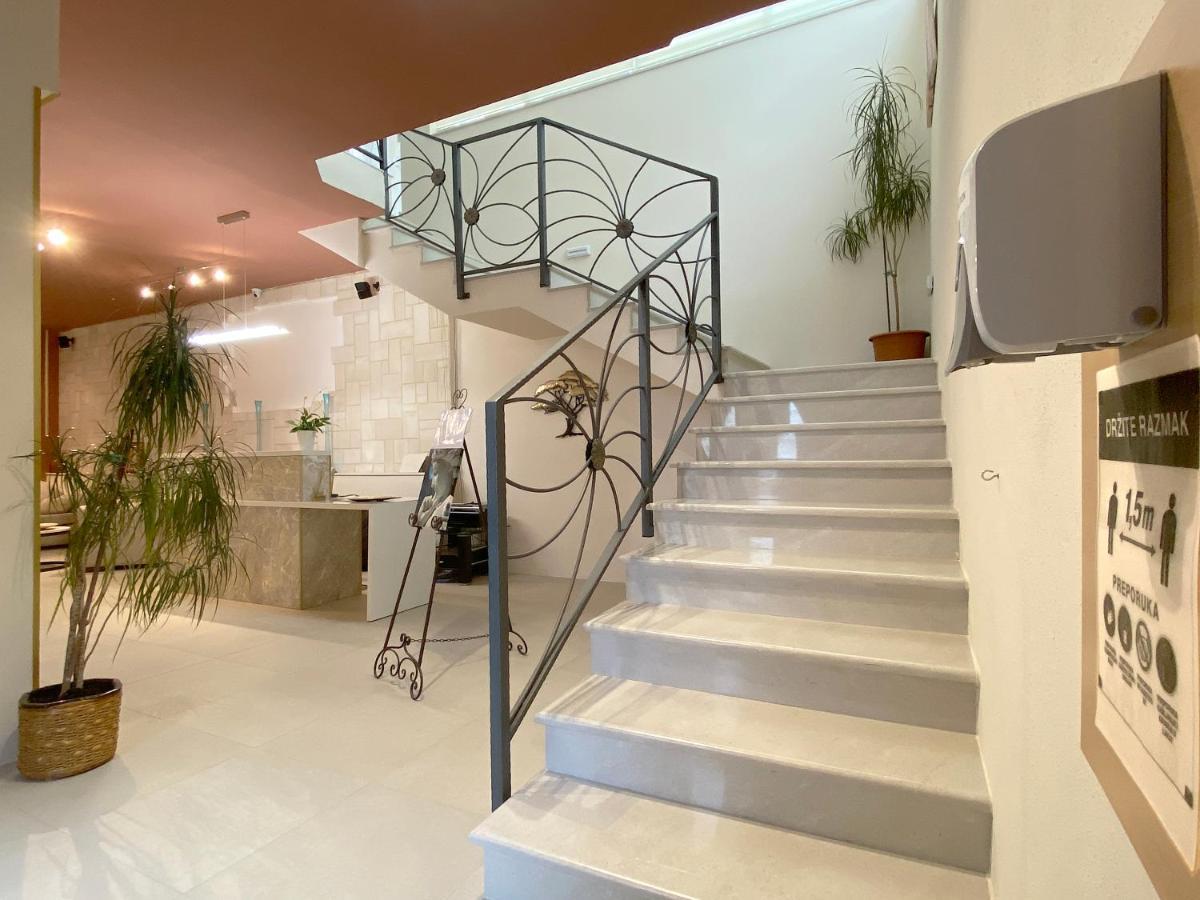 Shangri La Mansion Mostar Luaran gambar